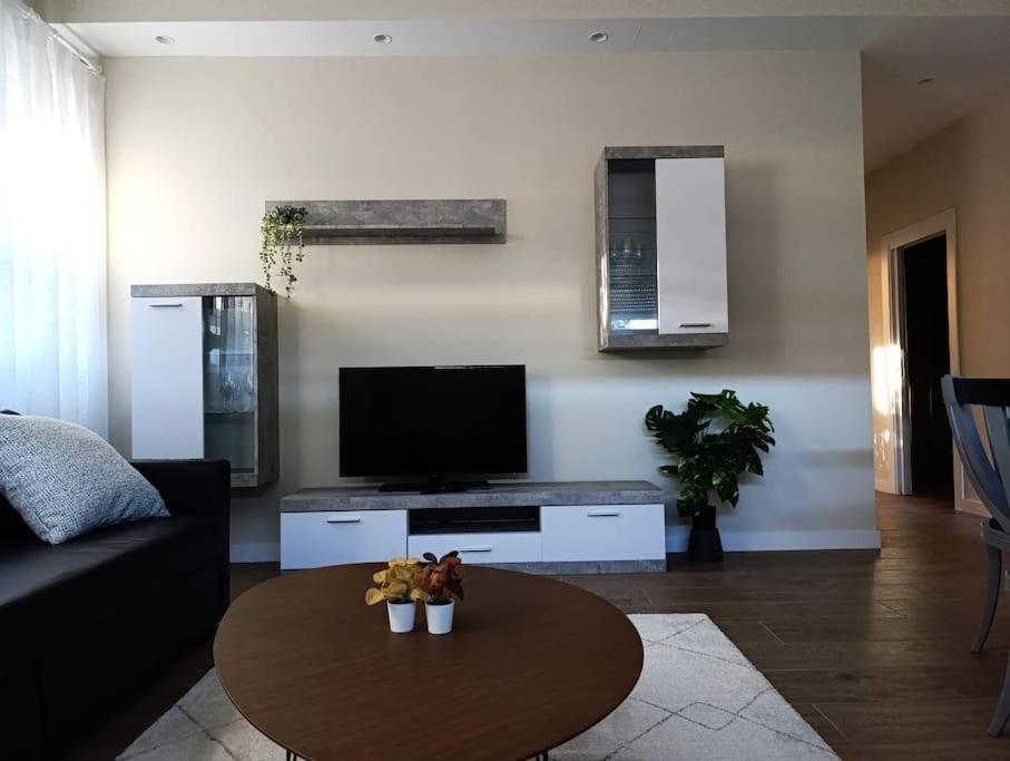 Amplio Y Tranquilo Apartamento Casa Σαλαμάνκα Εξωτερικό φωτογραφία